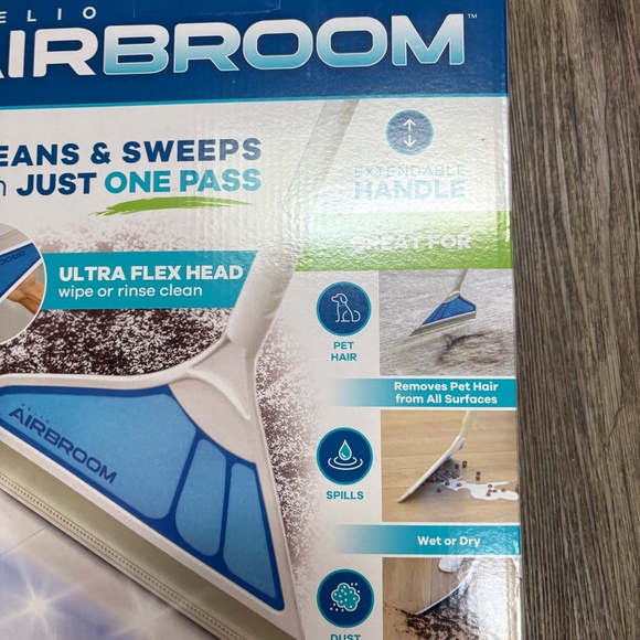 Helio Air Broom  All Surface Sweeper and Squeegee for Wet & Dry NEW - Picture 4 of 10